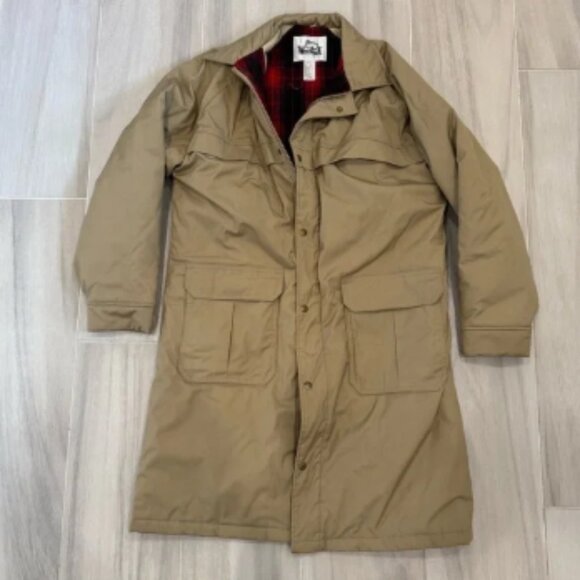 Vintage Men’s Woolrich Tan Trench Coat Rain Coat Medium - Picture 1 of 9